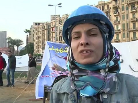 Egypte: grèves et manifestations pour et contre Morsi