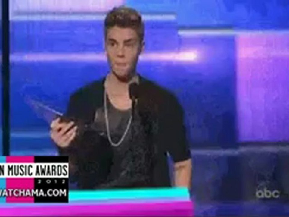 Justin Bieber acceptance speech American Music Awards 2012