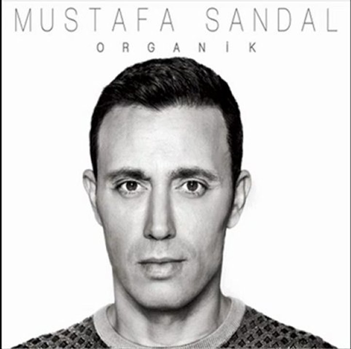 (¯`·.¸¸.·´¯`·.¸¸.->Mustafa Sandal - Bi Git Bakalım 2012 HİT