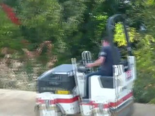 Réfection du terrain de bicross ST GERMAIN DU PUY 2