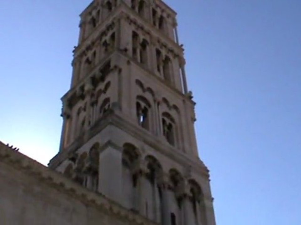 FTI Berlin Kreuzfahrt Split Ausflug Stadtrundgang Shopping Hafen Altstadt
