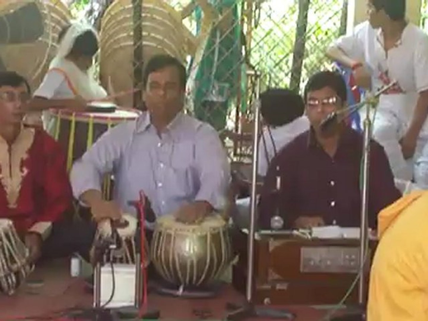 ⁣Nazrul Geeti- Mago Chinmoi Rup Dhore Ay- Manas kumar Das