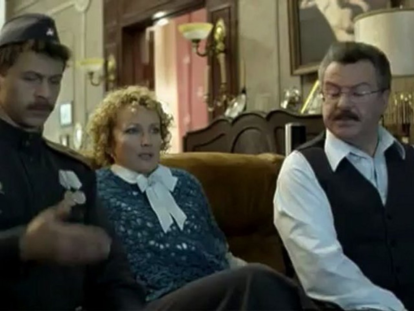 Сериал  Небесные родственники / 5 серия / Лирическая комедия