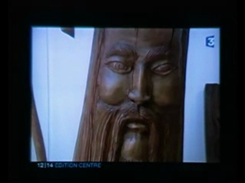 "France 3 télévision" : REPORTAGE sur Yann André sculpteur autodidacte (2002) dans le Cher.