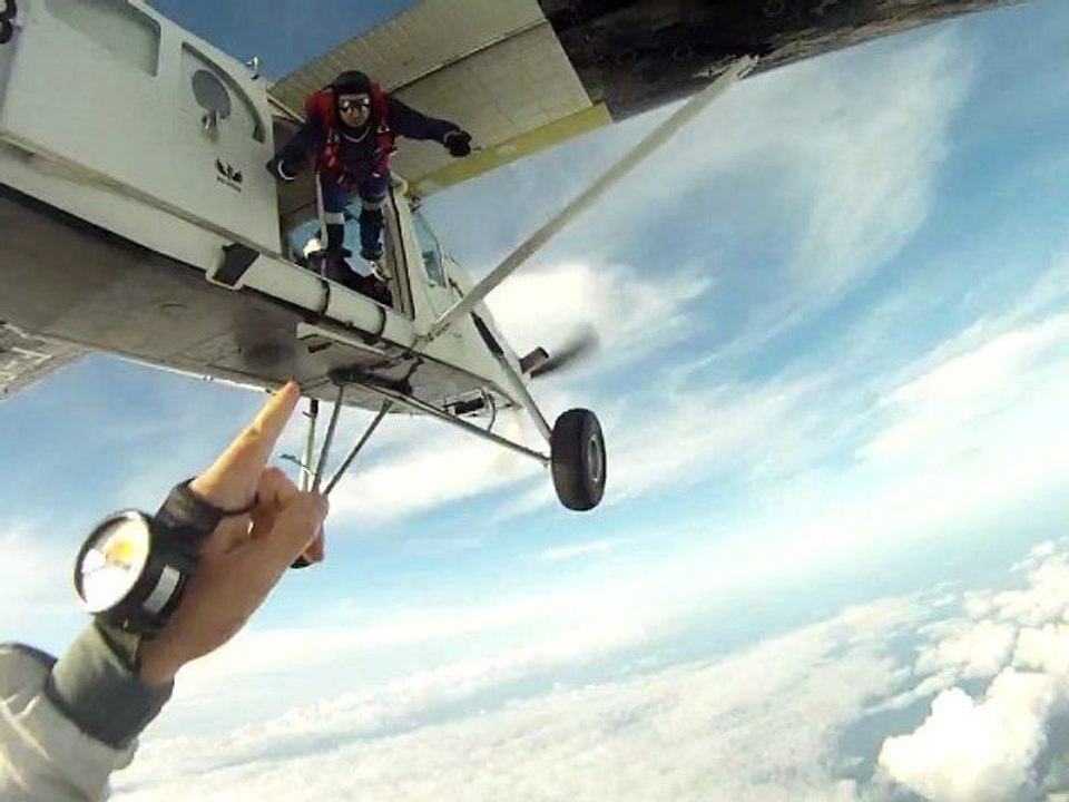 SKYDIVE B2 saut 7 PROPRIANO 2012