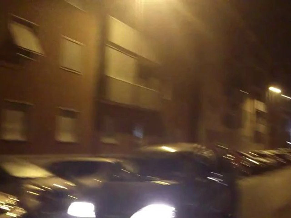 Videotest Xperia S (confronto di notte con Fujifilm F550EXR, iPhone 4S, Lumia 920)