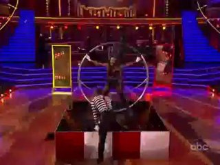 Apolo Anton Ohno & Karina Smirnoff - 'Big Top' Jazz