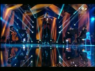 LA VOZ COLOMBIA-19NOV 001_clip1