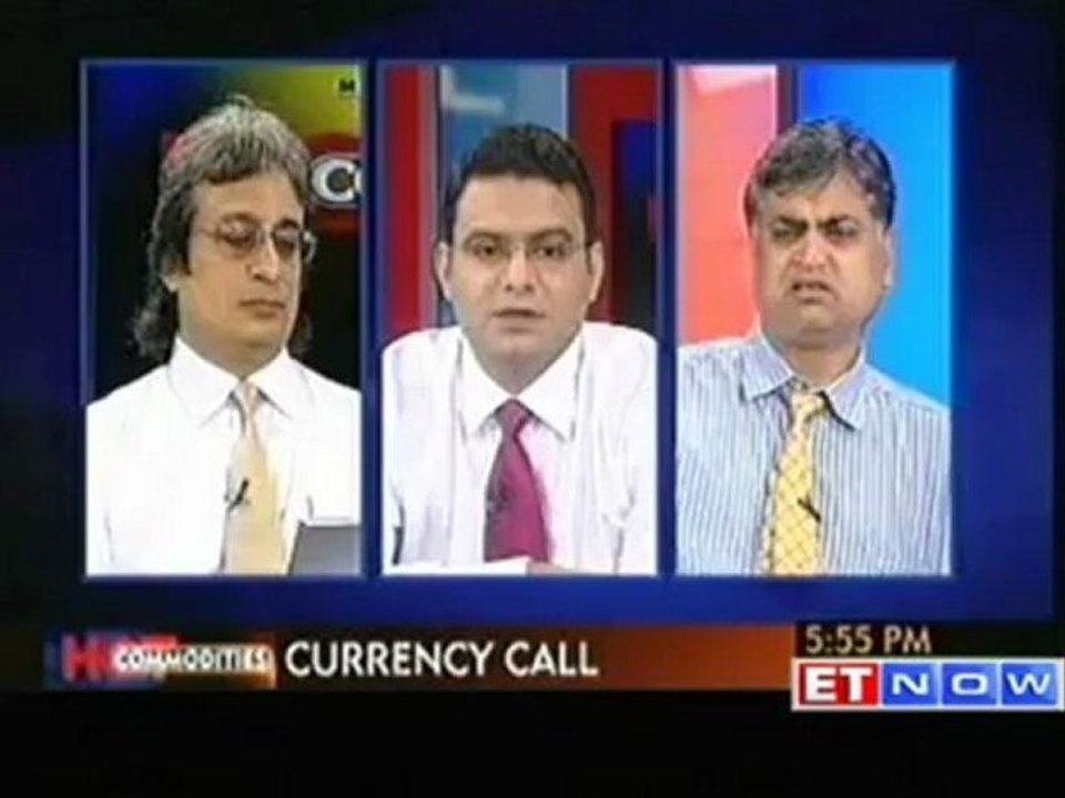 Rupee closes at 55.06 against dollar- Experts' views