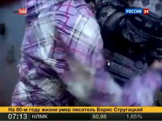 Школьницы избили подругу и выложили видео в Интернет