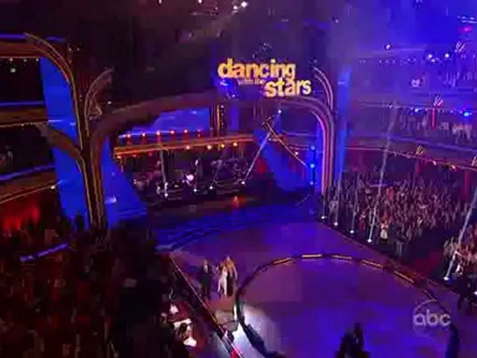 Kelly Monaco & Valentin Chmerkovskiy - Rumba