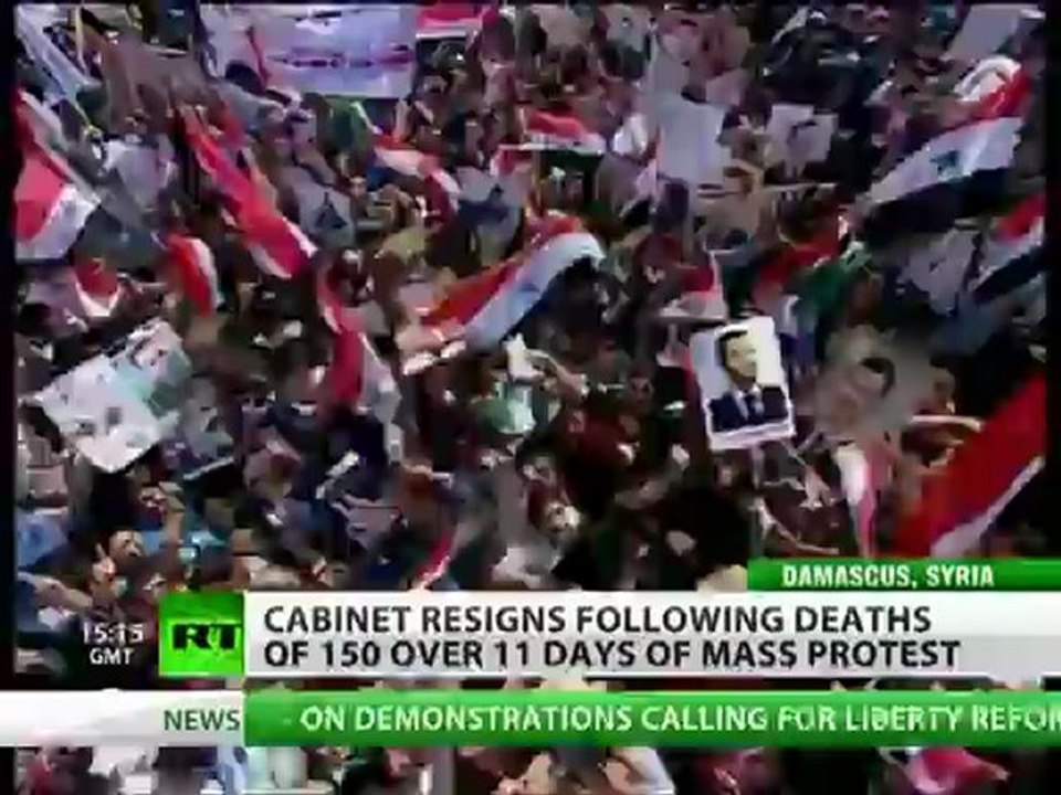 RT crew surrounded by Syria protesters during report