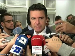 Gobierno no ha decidido si concede casas por residencia