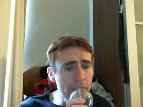 Wiwi égratigne tomorrow people de Ziggy Marley