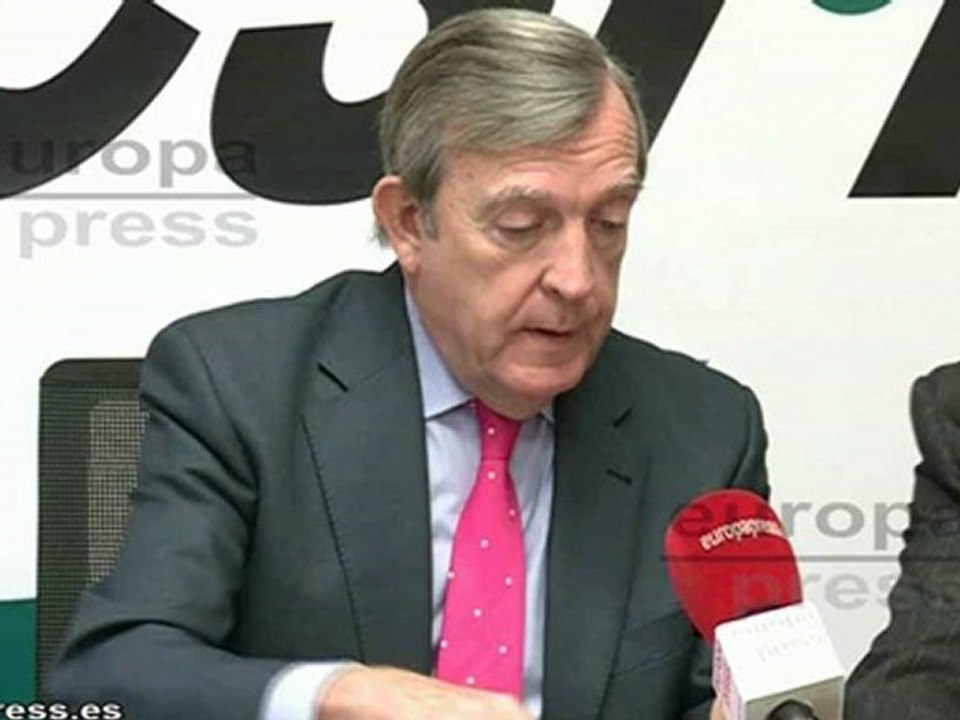 CSI-F cifra 4.000 médicos y 23.000 enfermeras en paro