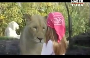 Küçük Kız Hayatının En Büyük Korkusunu Yaşadı !