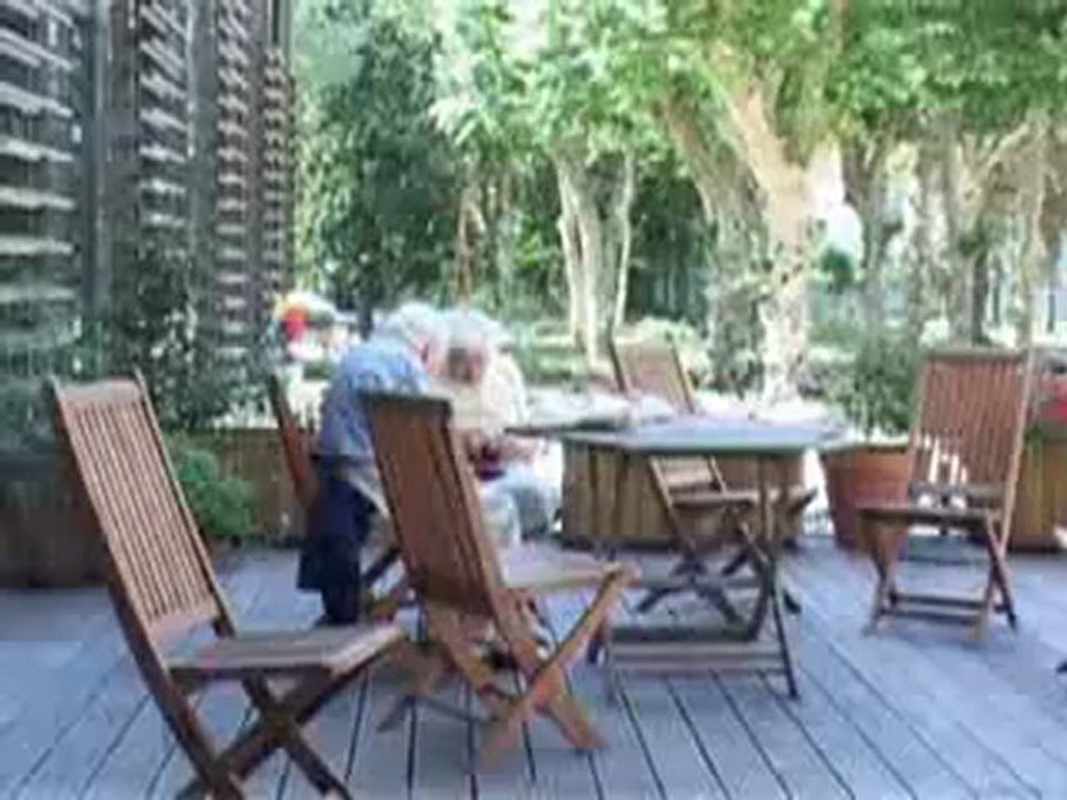 2006-JexisteEncore