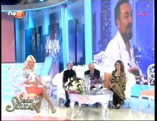 Seda Sayan'dan Cübbeli Ahmet Hoca'ya taş