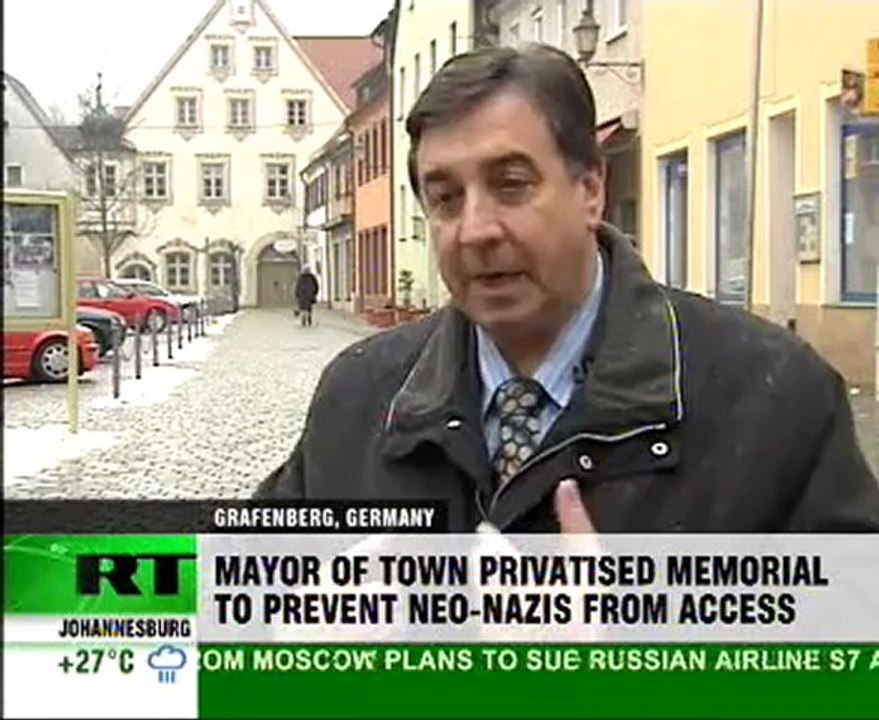 German town battles Neo-Nazis