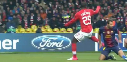 Pisotón a Mascherano