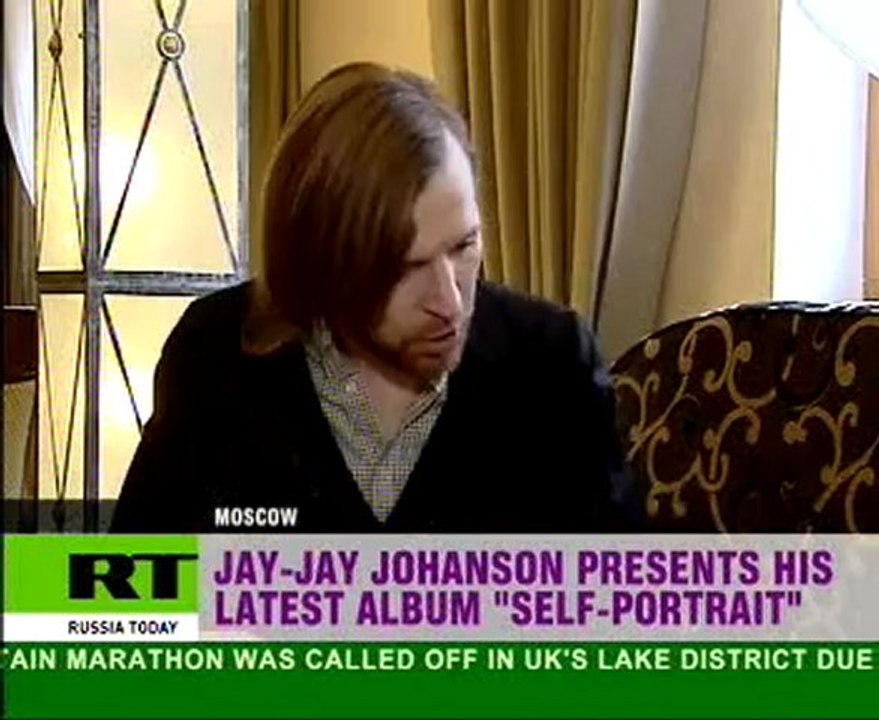 Swedish crooner reveals his self-portrait