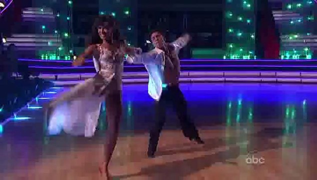 Apolo Anton Ohno & Karina Smirnoff - Rumba Encore