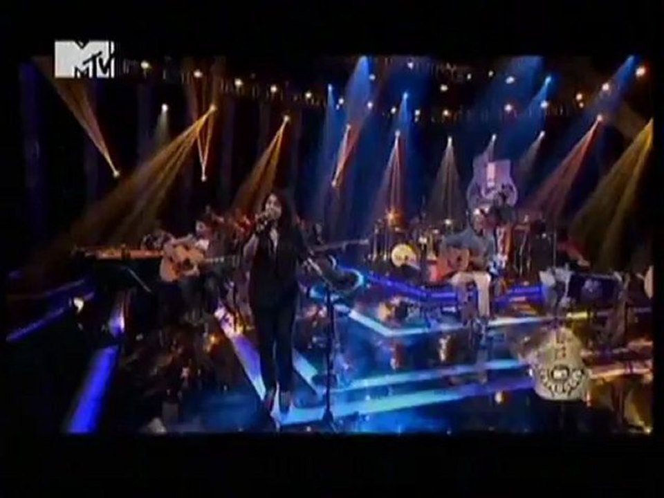 Sunidhi Performing "Marjaiiyan"