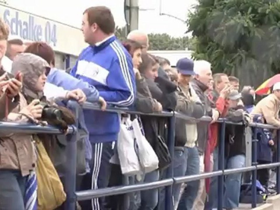 Schalke will gegen Piräus ein Zeichen setzen