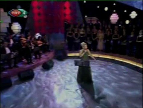 ELİZ AVAROĞLU Kapıldım Gidiyorum Bahtımın Rüzgarına