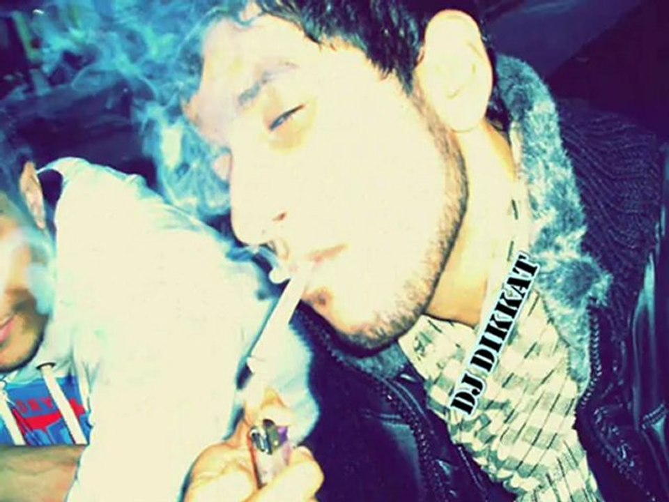 Dj D YAR BİLMESİN ( FENA  )  2013İKKaT FeaT EHLİ - KEYF -ÖLDÜGÜMÜ