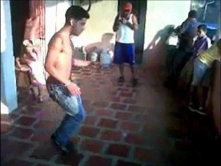 blow monkeys vs hombre sin nombre