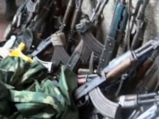 Congolese soldiers surrender to M23 rebels