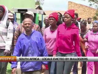 South Africa: Locals Evicted by Bulldozers