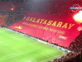 Galatasaray taraftarının şovu