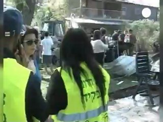 Israel and Hamas continue rocket attacks despite diplomacy