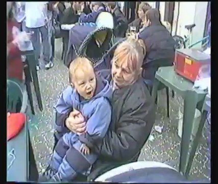 La dernière vidéo que j'ai de toi, je t'aime, tu nous manque snifff!!!!!