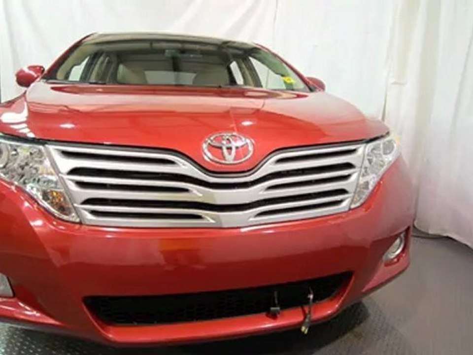 Used SUV 2011 Toyota Venza LTD V6 at Honda West Calgary