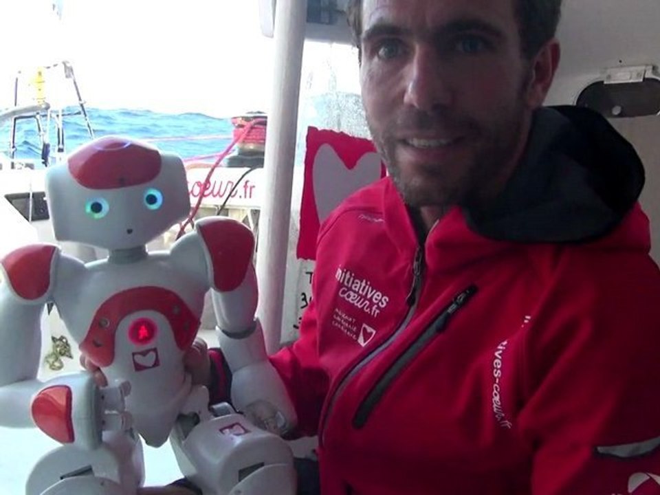 Tanguy présente son nouveau compagnon de mer