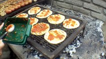 Como preparar mini pizzas de tapa de empanada