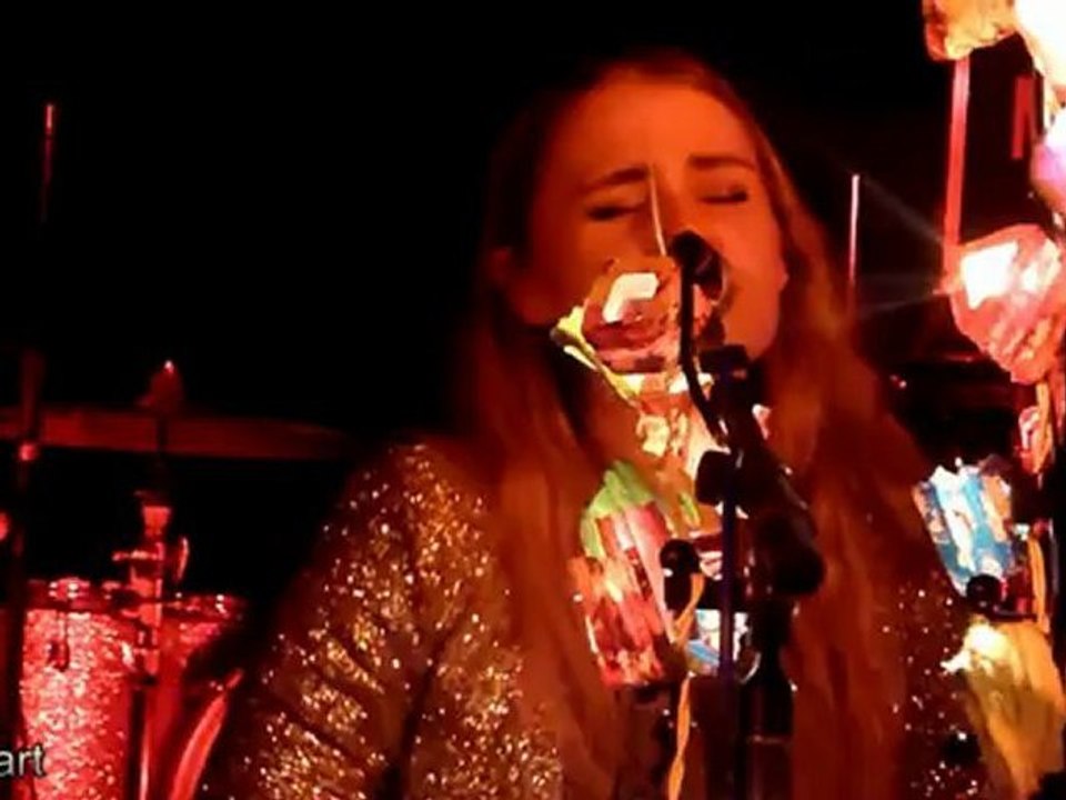 01 Mia Diekow - Nonoti - Köln, 21.11.2012