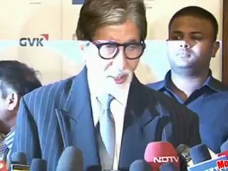 Celebs @ Premiere Of Fearless Nadia !