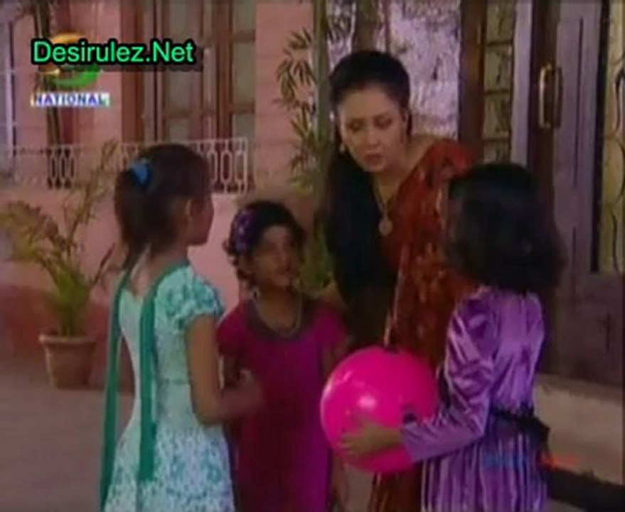 Bin Bitiya Swarg Adhoora 22nd November 2012 Part2