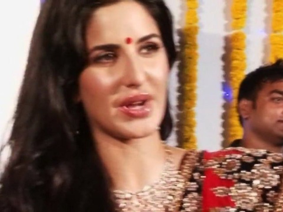 Katrina Kaif Available In 3 Crore! - Bollywood Babes [HD]