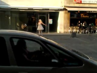 DANSEUSE /  ( prestation publique , voie publique , personnage de rue ... beau !!!