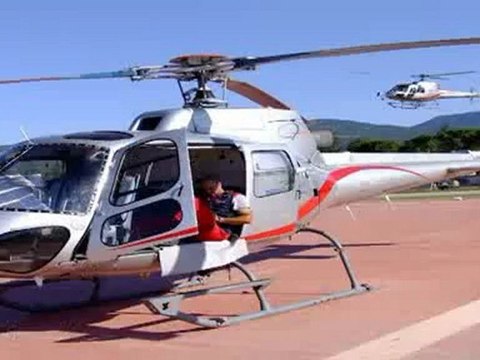 elicottero precipita due morti