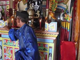 Whale worship a way of life for Vietnam fishermen
