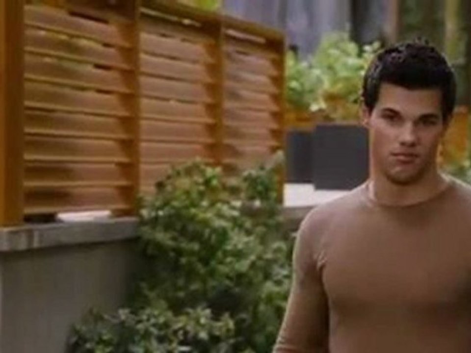The Twilight Saga Breaking Dawn 2 2012 Kristen Stewart, Robert Pattinson, Taylor Lautner HD Free