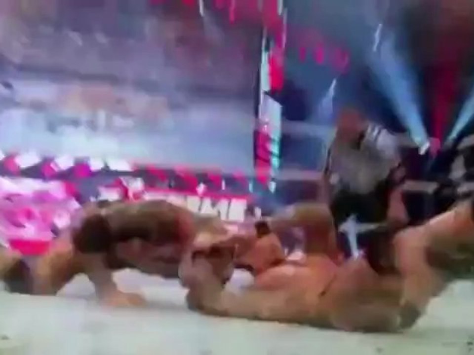 4Live - Randy Orton vs. Chyna, Lita, Trish Stratus & Beth Phoenix @ Unforgiven 2012