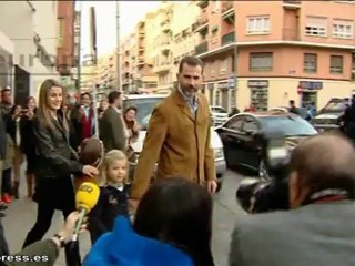 El Rey recibe su primera visita familiar