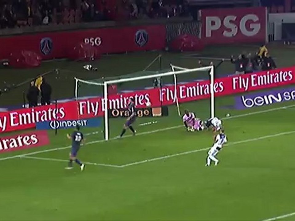 Paris Saint-Germain (PSG) - ESTAC Troyes (ESTAC) Le résumé du match (14ème journée) - saison 2012/2013